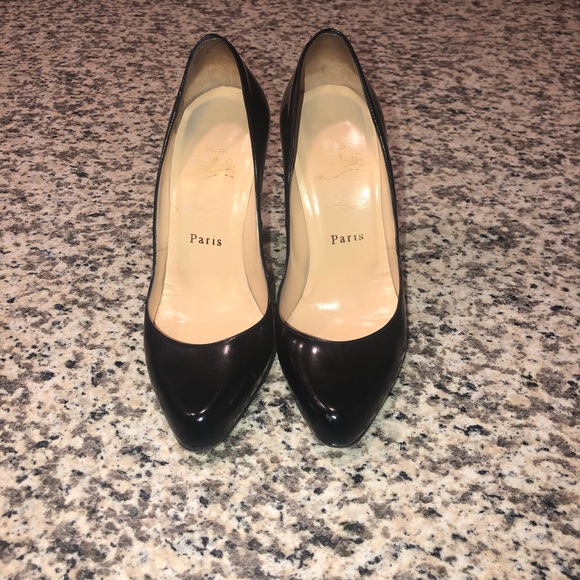 Christian Louboutins (pair #1) - Picture 3 of 8